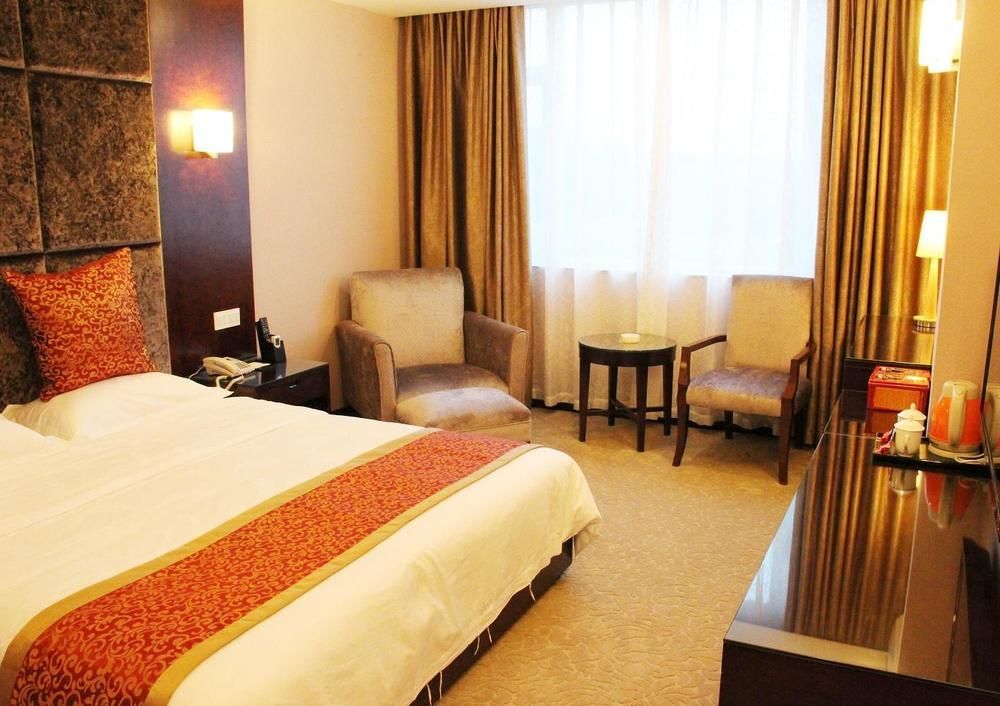Chengdu Ronghome Hotel Εξωτερικό φωτογραφία